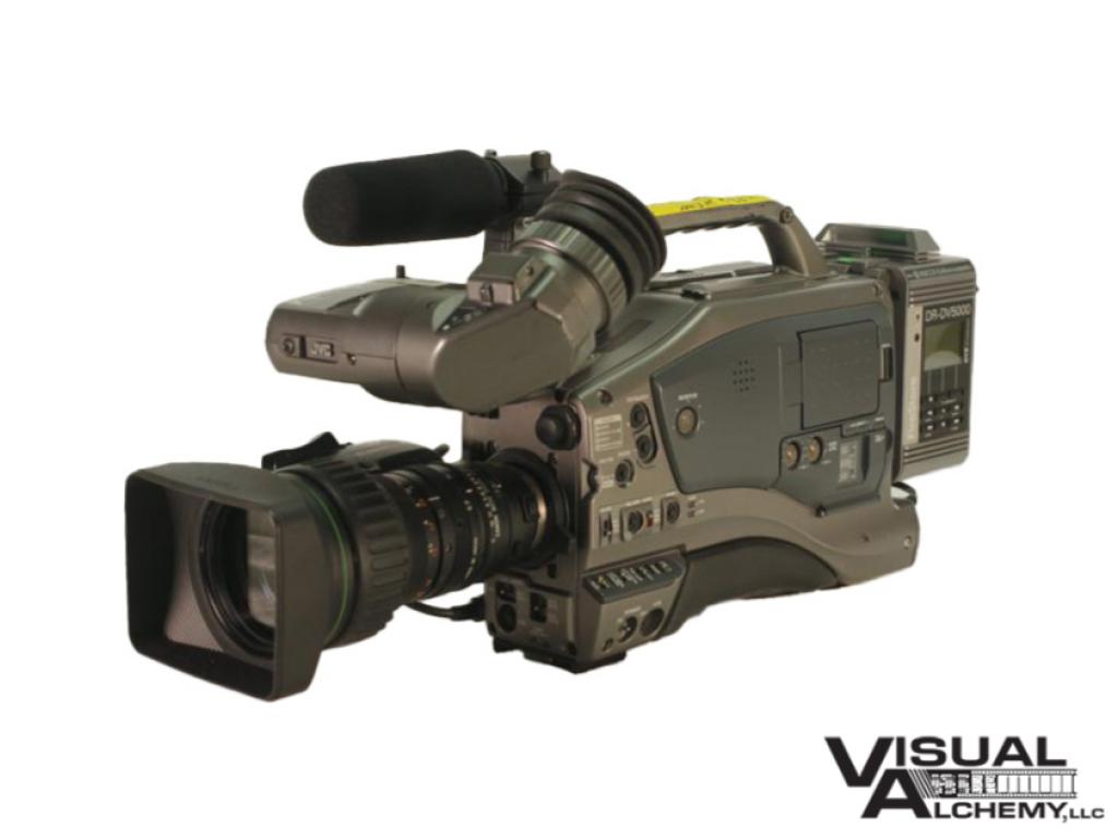 2002 JVC GY-DV5000U DV Camcorder
