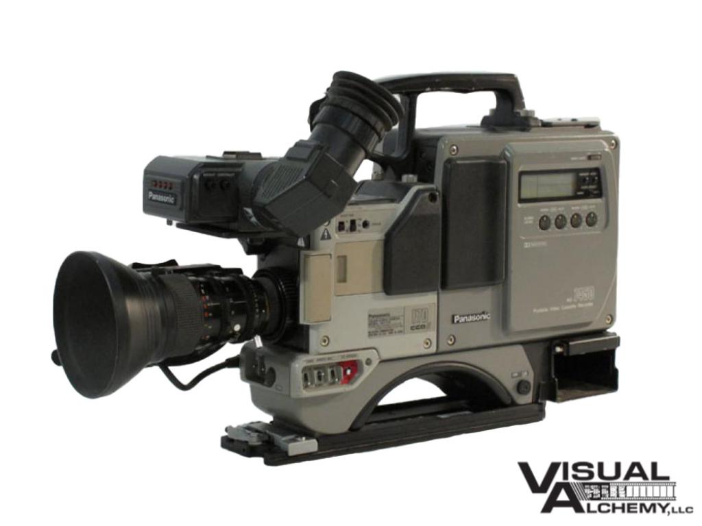 1989 Panasonic WV-F70 Video Camera