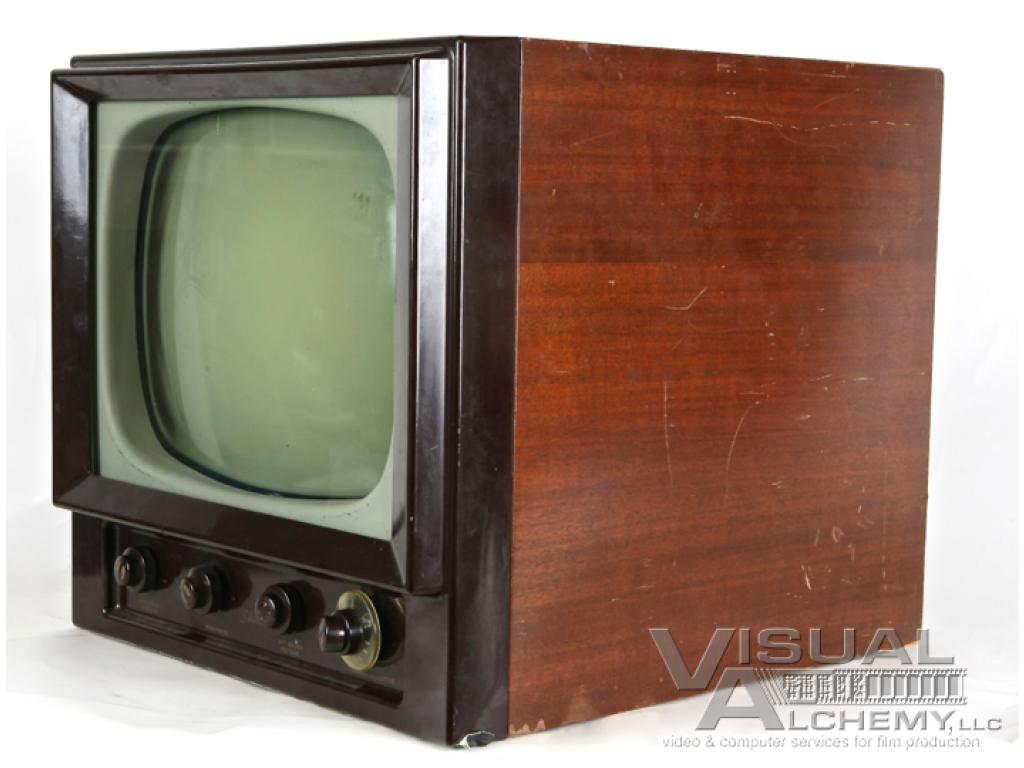 1952 16" Fada S7T63 Wood Console