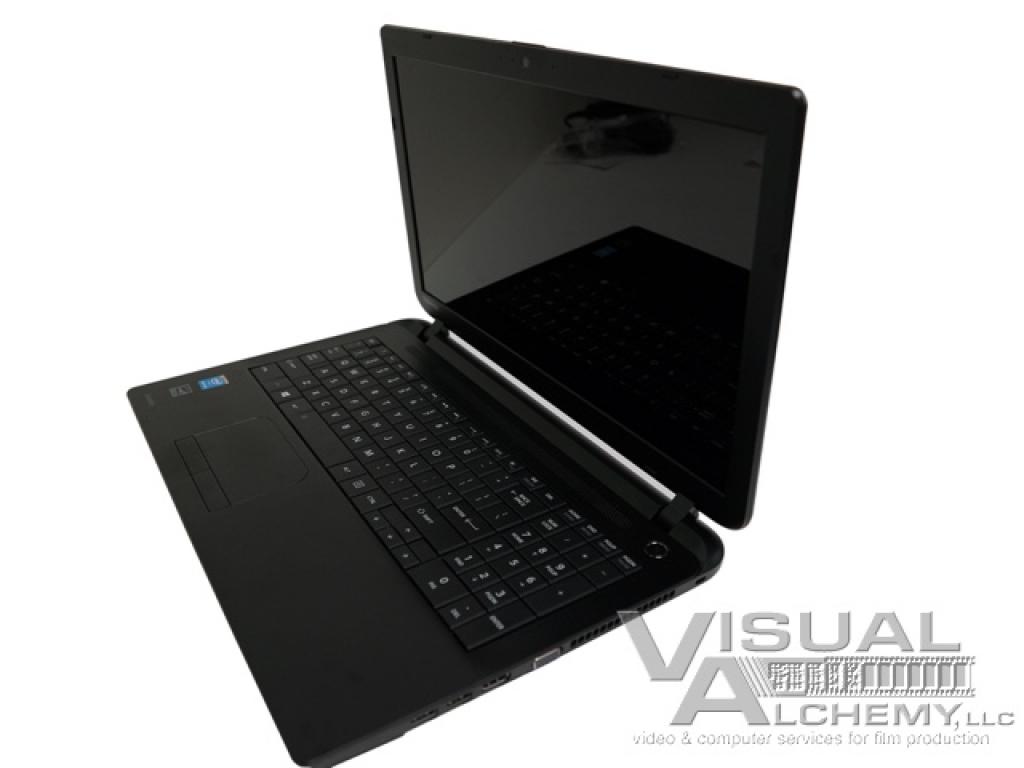 2014 15" Toshiba Satellite Laptop (Windows 10)