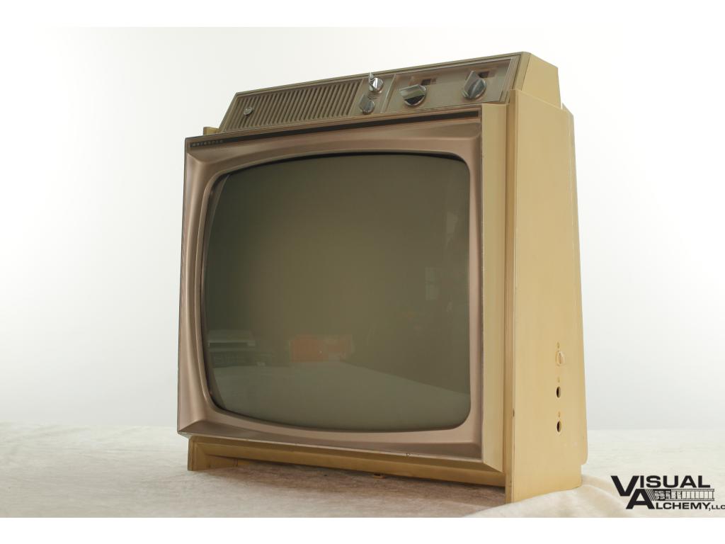 1966 19" Motorola BP504DH TV (Prop)