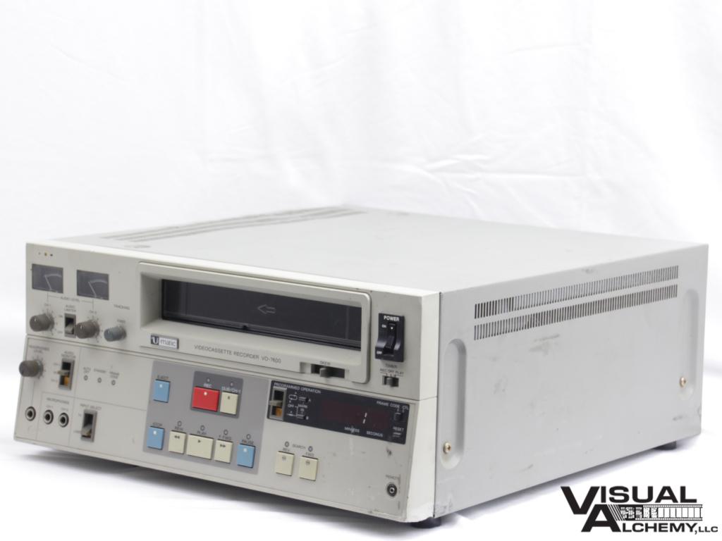 Sony U-Matic  3/4" Video Cassette Recorder VO-7600