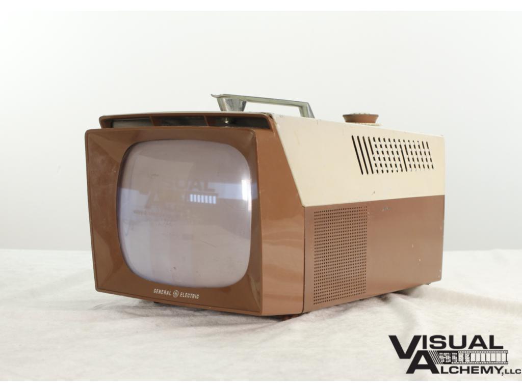 1957 9" GE B&W 9T001 TV