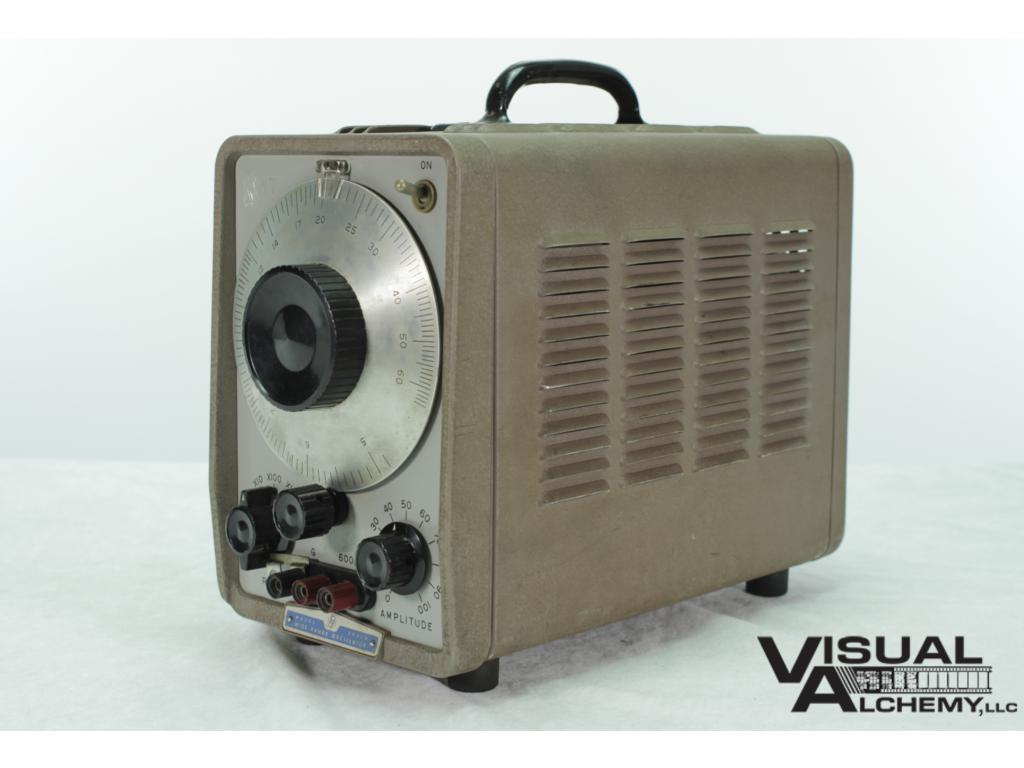 1952 HP 200CD Wide Range Oscillator (Prop)