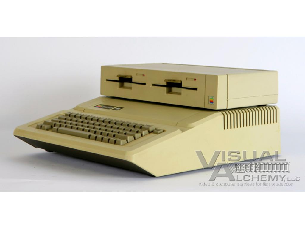 1983 APPLE 2e A9M0108