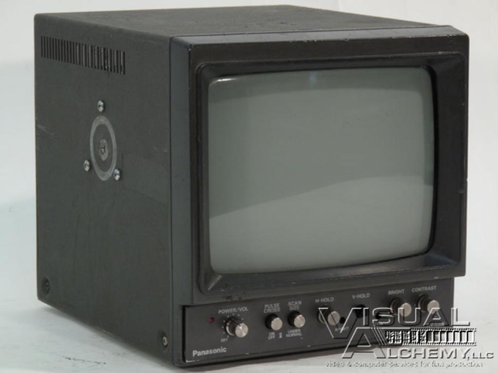 1982 8" Panasonic WV-5361U (B&W) 5