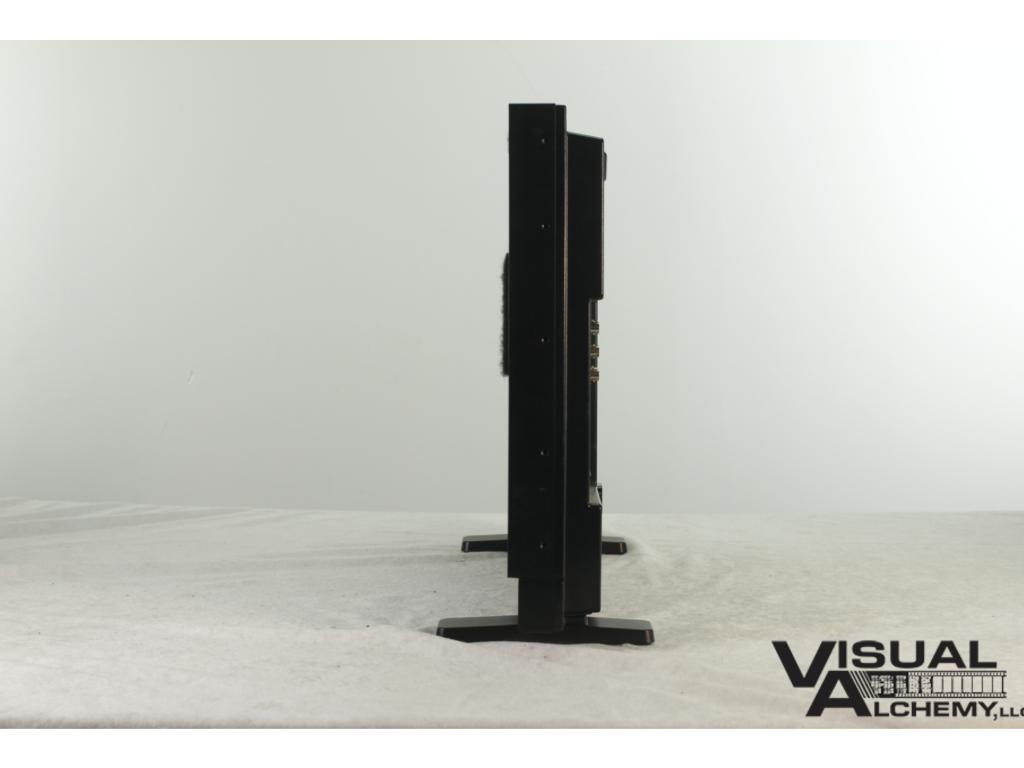 2021 24" Sony Professional HD IPS LCD M... 4