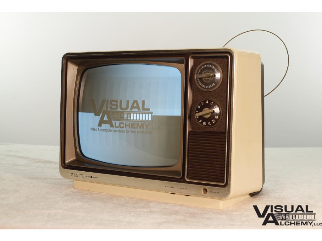1982 12" Zenith B&W Solid State N121A Television (30FPS)
