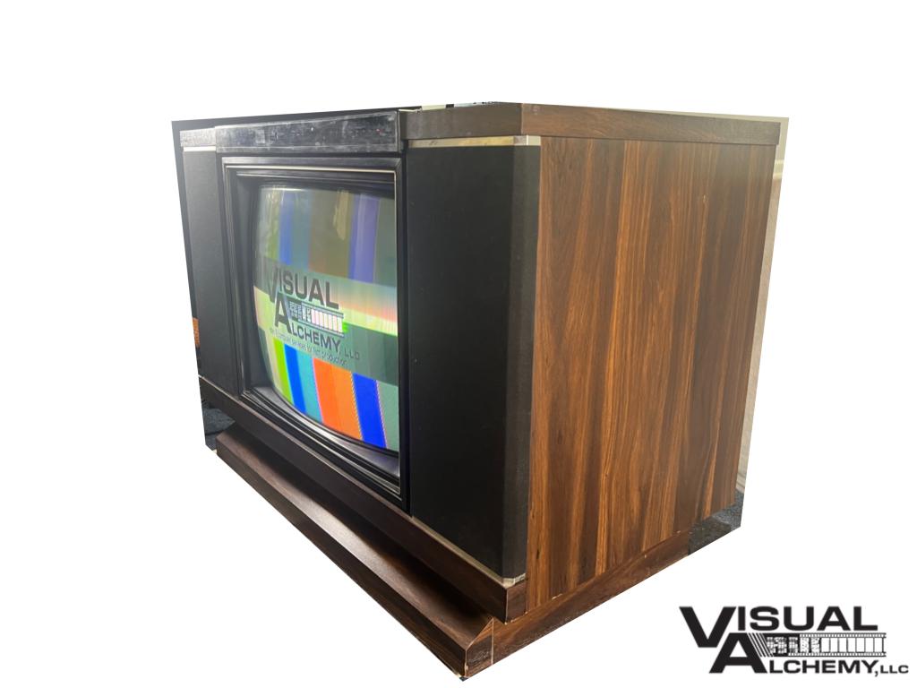 1985 25" Fisher HT870 Wood Console