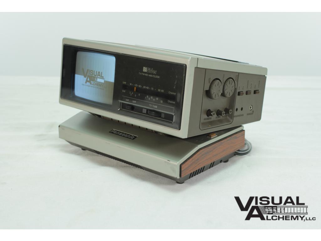 1982 Panasonic TR-4060P TV/FM-AM radio/Clock